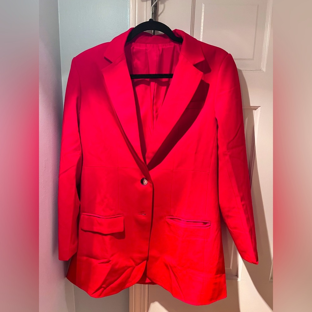 Red oversized blazer